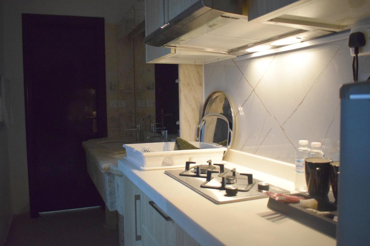نسمة غرناطة للشقق المفروشة Apartment *