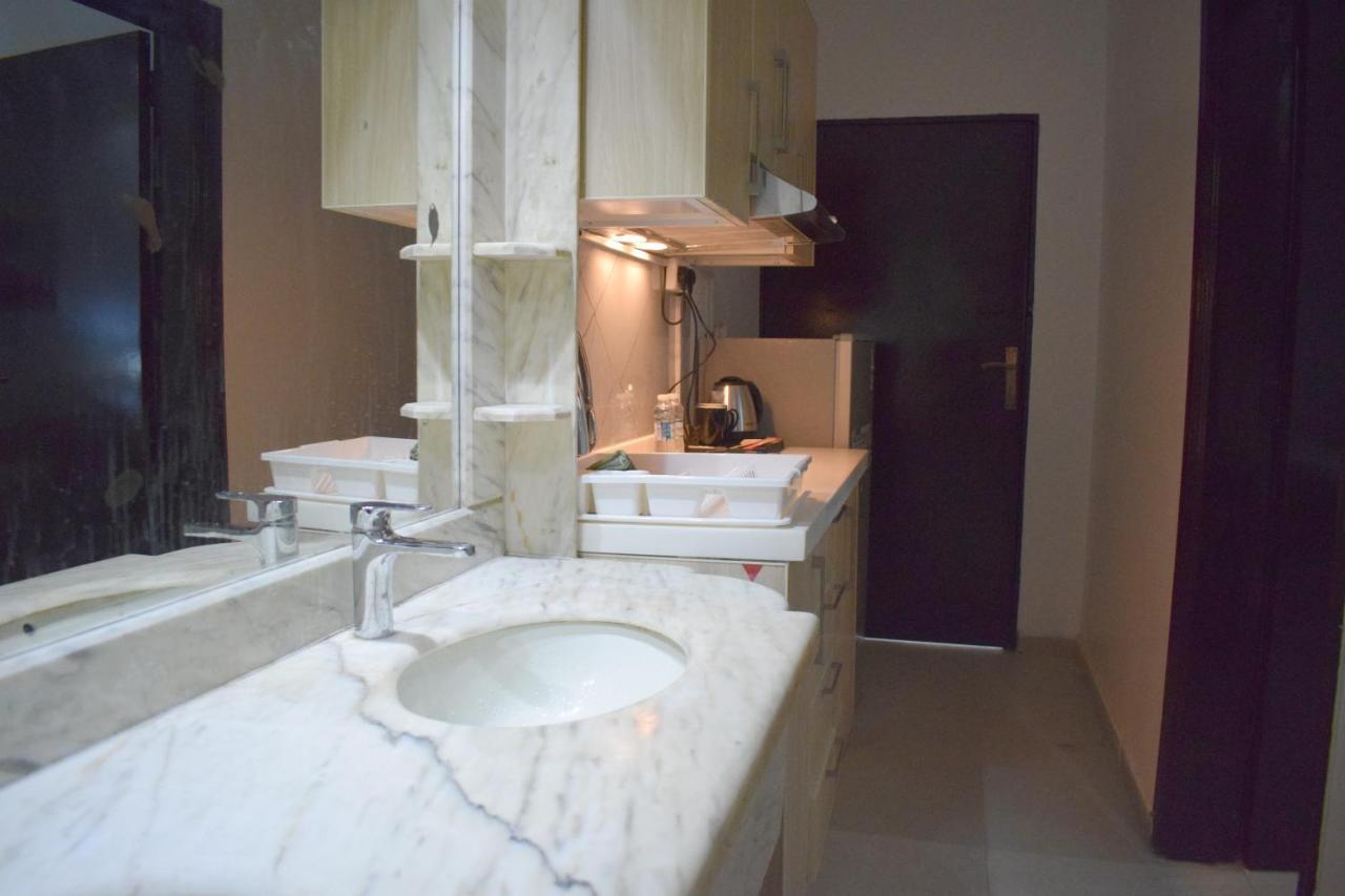نسمة غرناطة للشقق المفروشة Apartment *